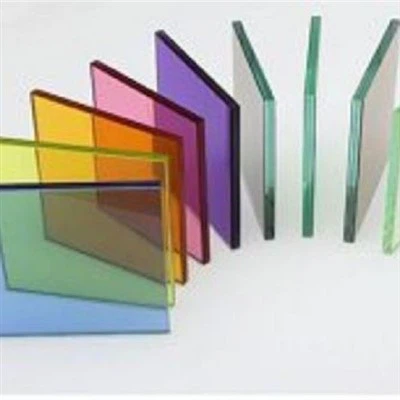 Vidro laminado colorido